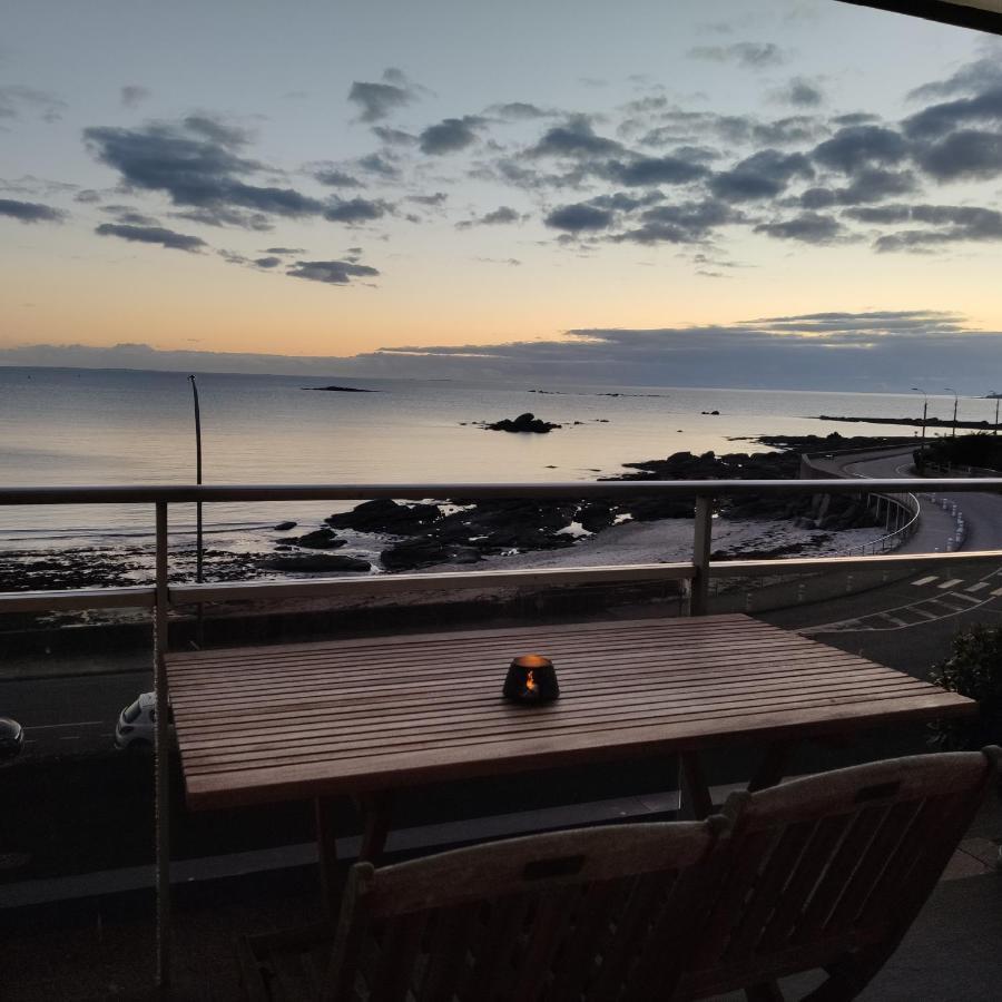 Le 21 Vue Sur Mer Concarneau Exterior photo